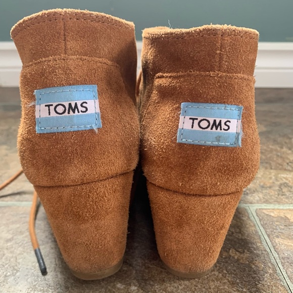 Toms Wedge Booties - Picture 3 of 3